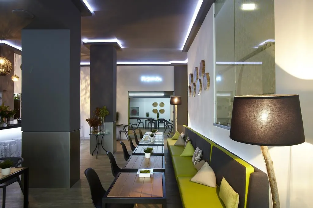 City Hotel Thessaloniki 4*,