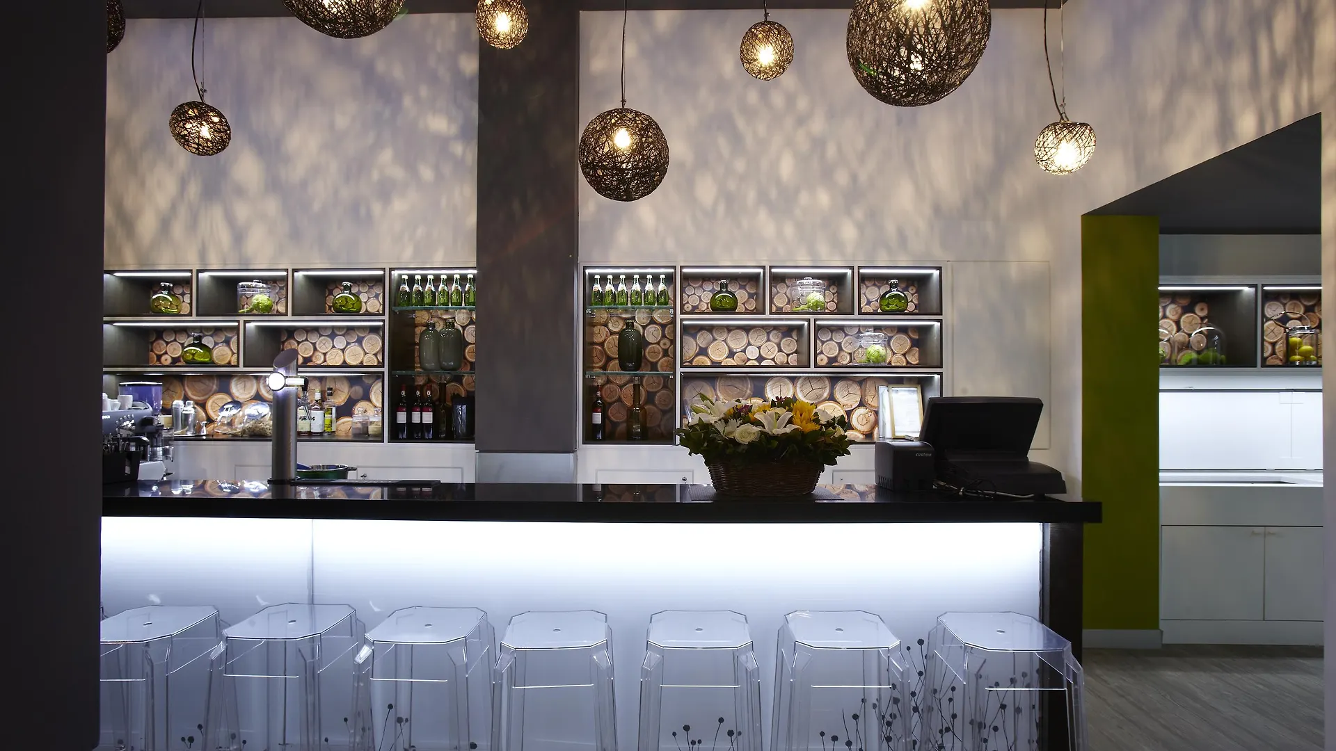 City Hotel Salonic